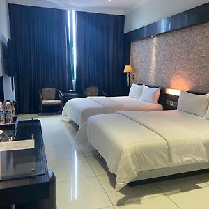 Suite premium raja